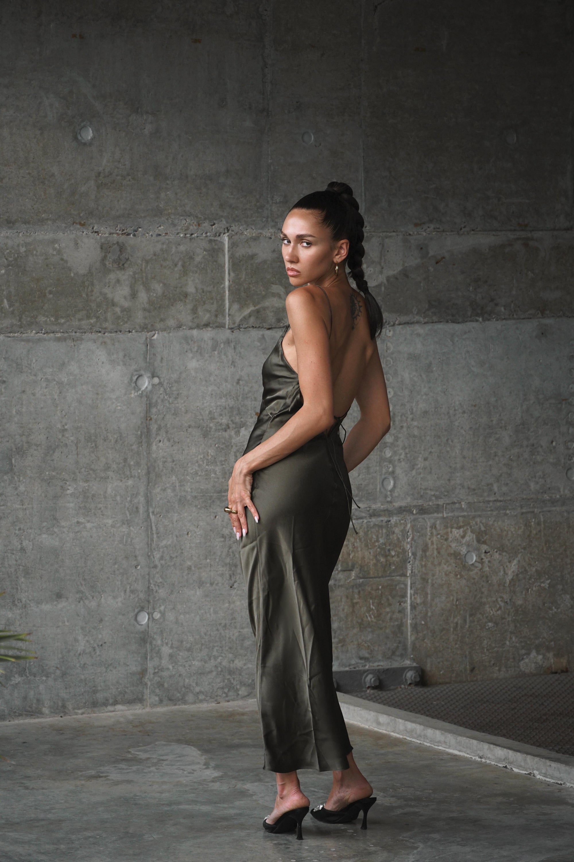Olive Green V-Neck Cross Back Maxi Dress Olive Green V-Neck Cross Back Maxi Dress