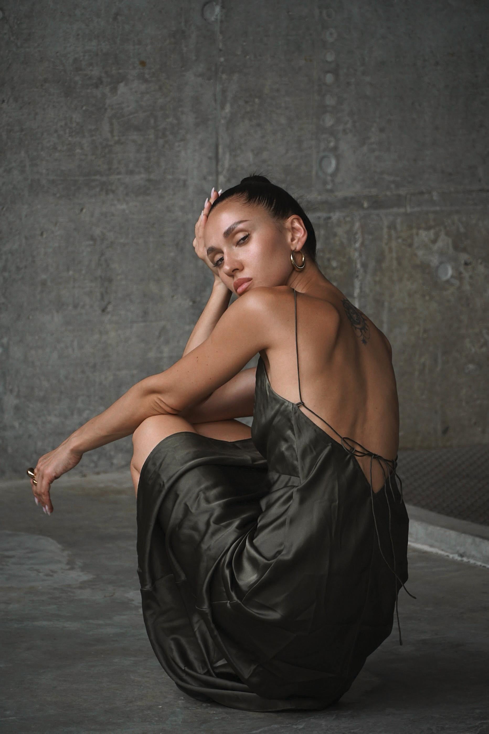 Olive Green V-Neck Cross Back Maxi Dress - itscoozy Olive Green V-Neck Cross Back Maxi Dress - itscoozy