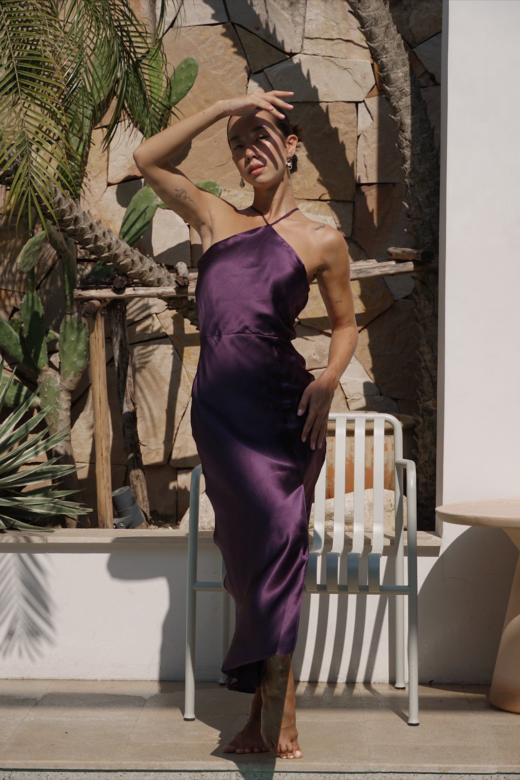 ◆ITZAVIBE◆ halterneck dress ICC22WOP02CH ◇ITZAVIBE◇ halterneck dress ICC22WOP02CH Petite Ikat Print